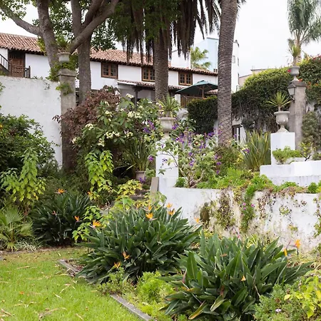 Zarate Apartment